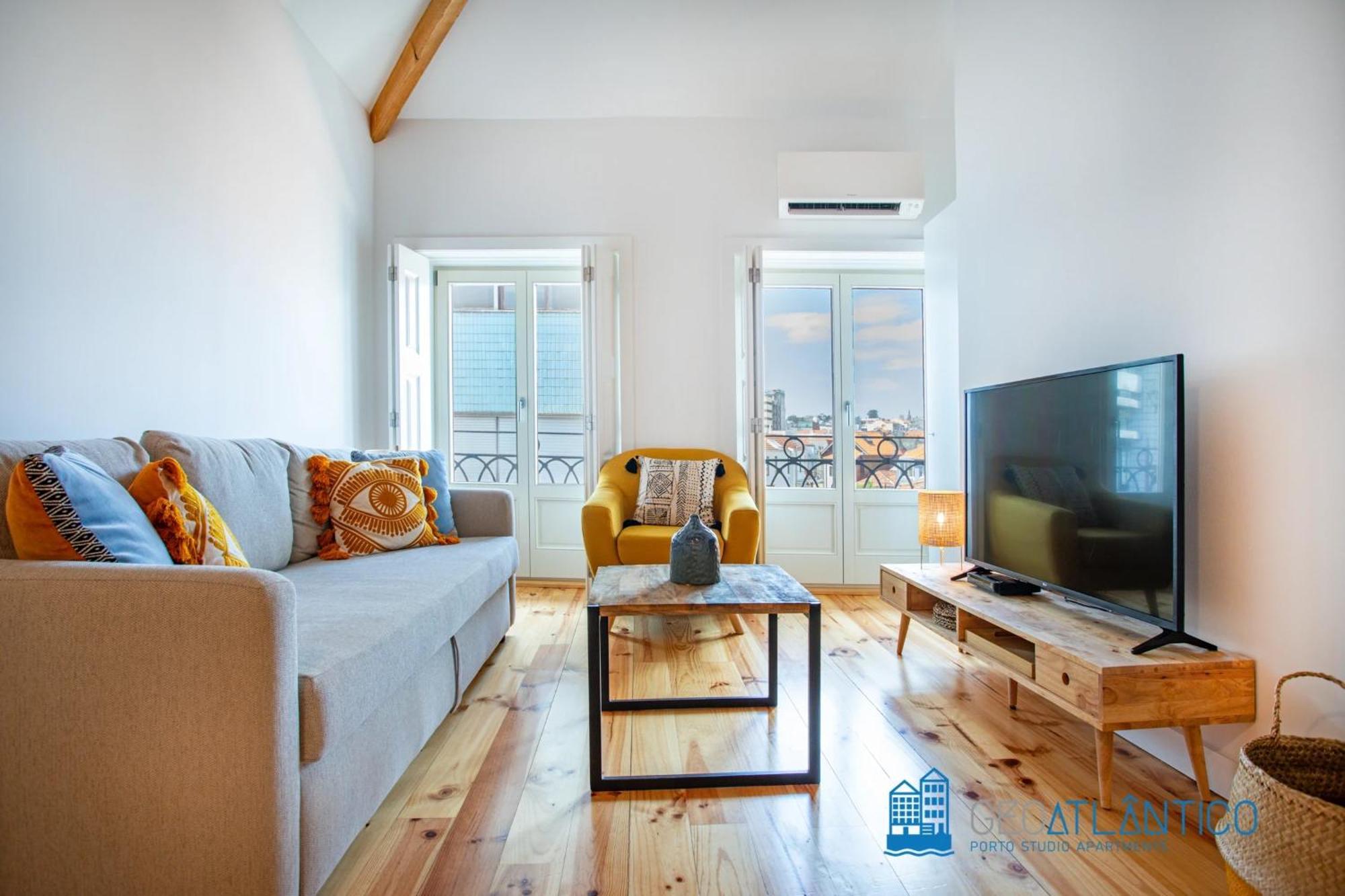 Poveiros Oak Loft - Santo Ildefonso Apartment Порто Екстериор снимка