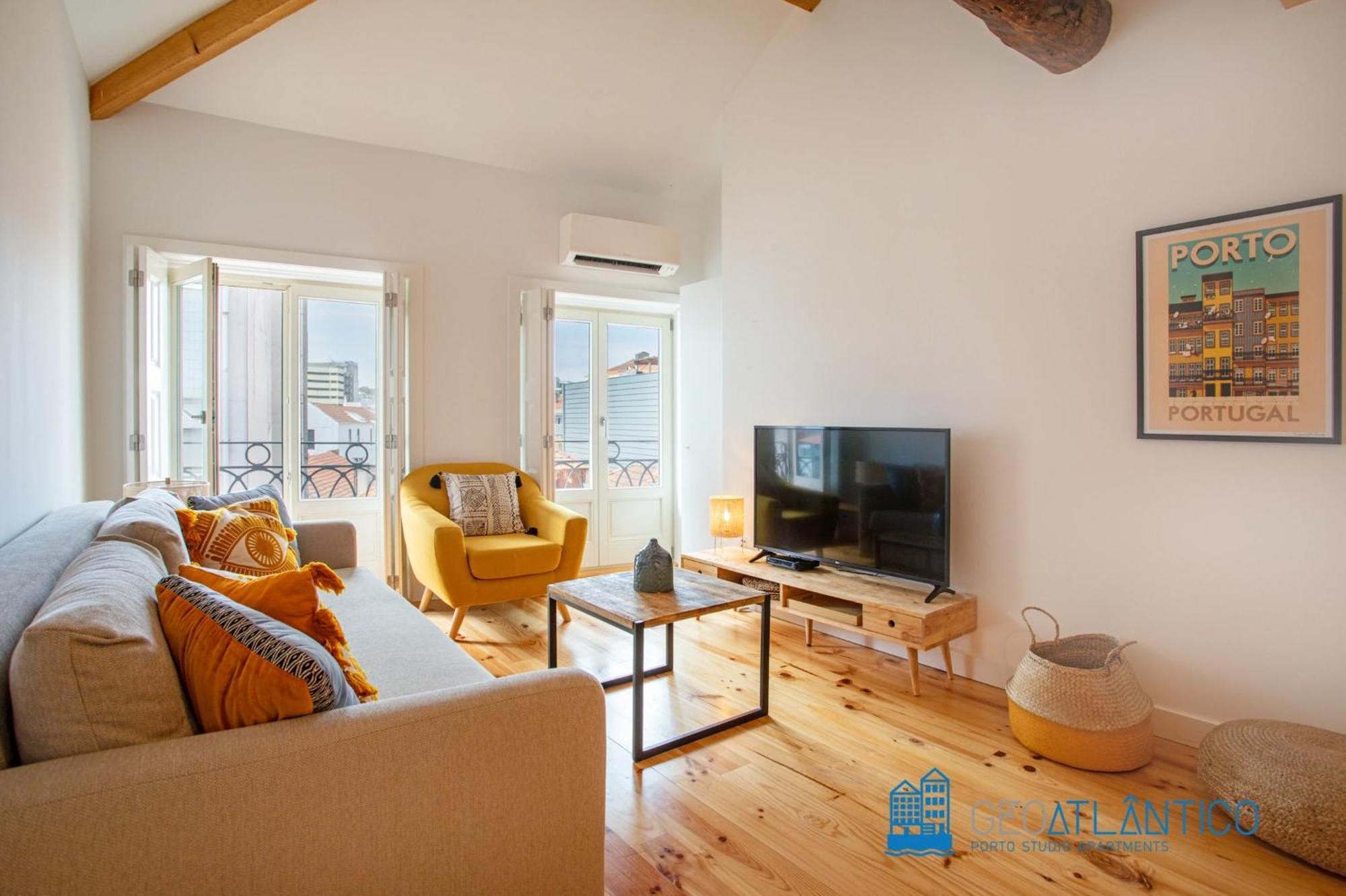 Poveiros Oak Loft - Santo Ildefonso Apartment Порто Екстериор снимка